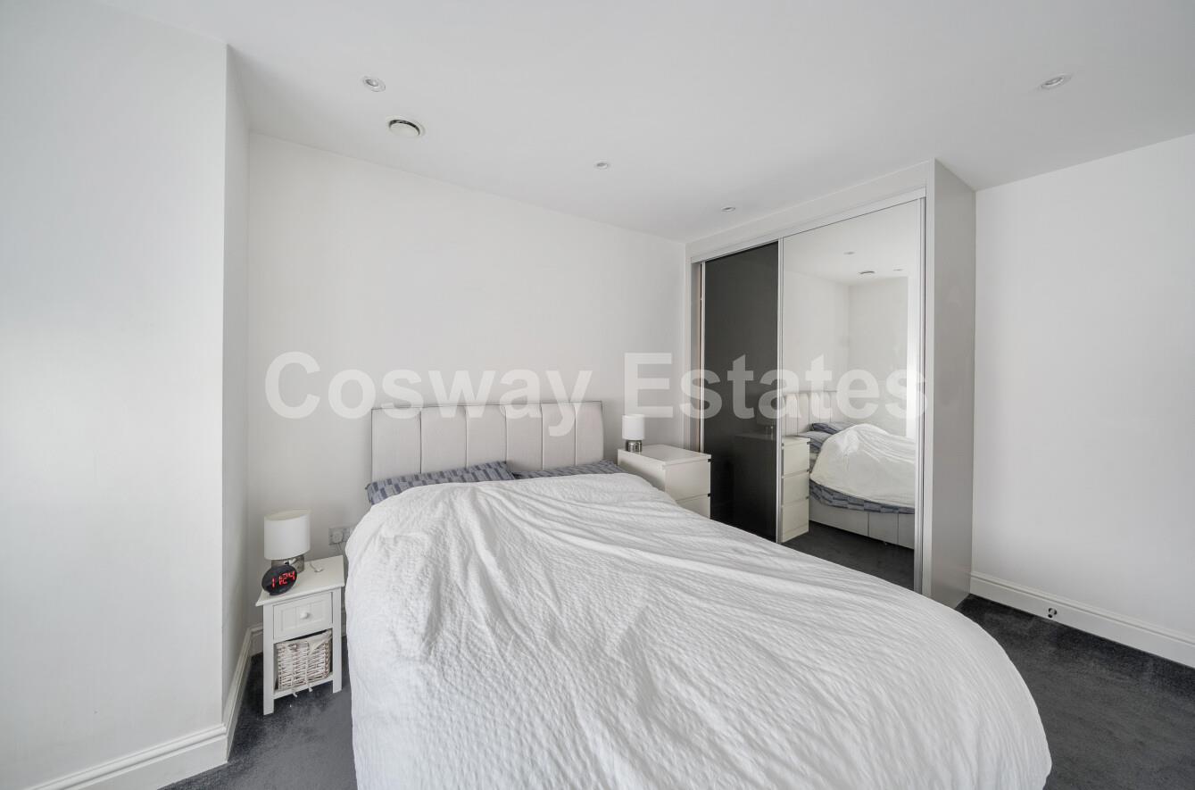 Rosebery Place, Mill Hill, NW7, London